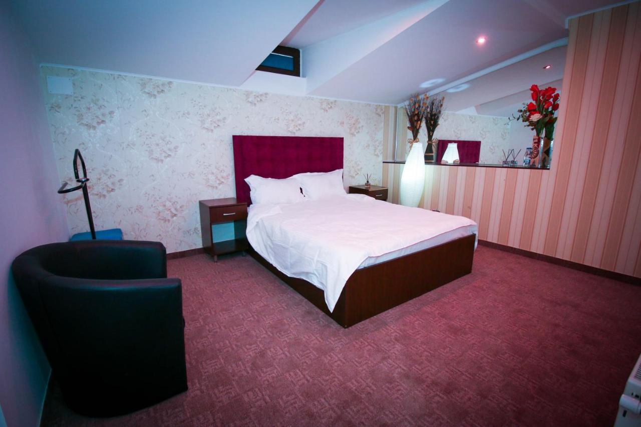 Karma Luxury Room Bucharest Exterior photo