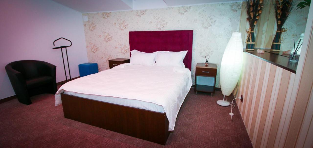 Karma Luxury Room Bucharest Exterior photo