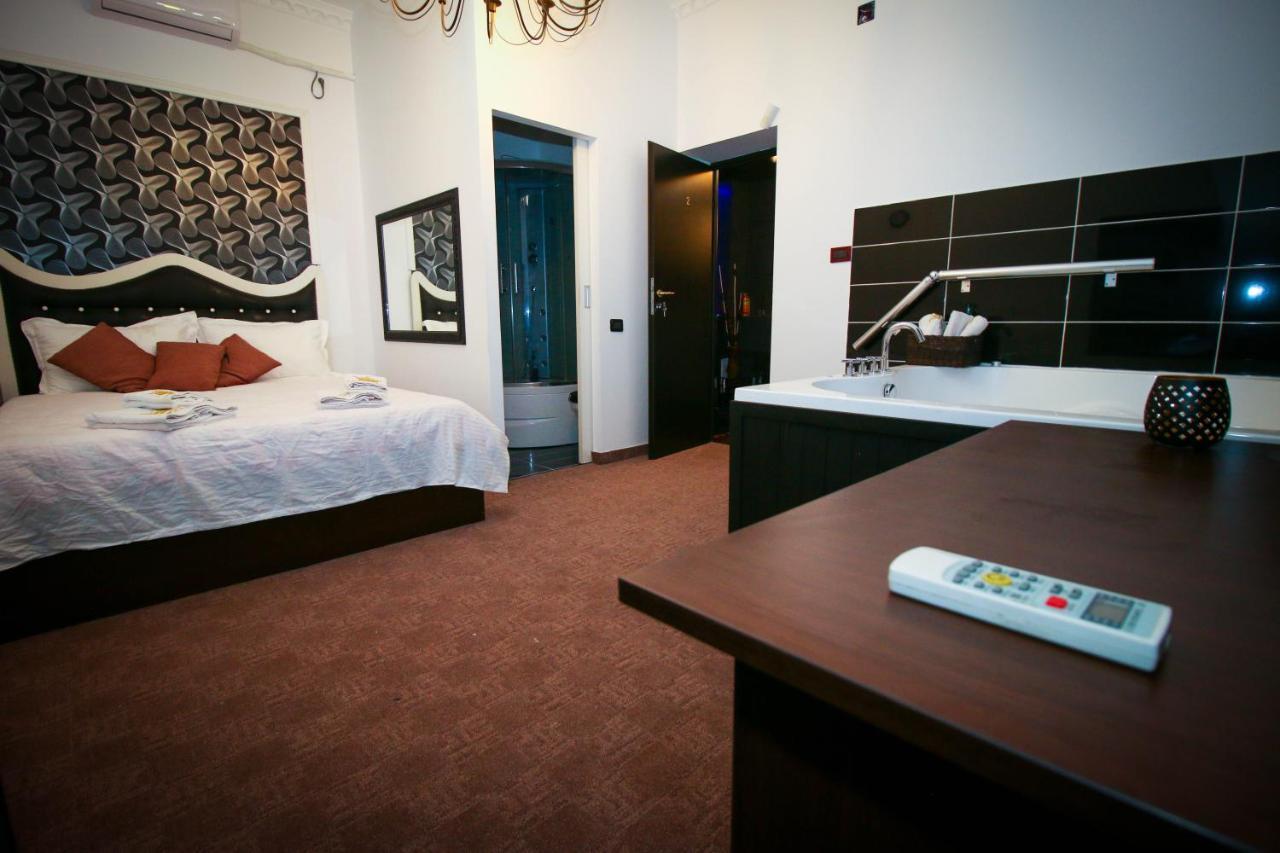 Karma Luxury Room Bucharest Exterior photo